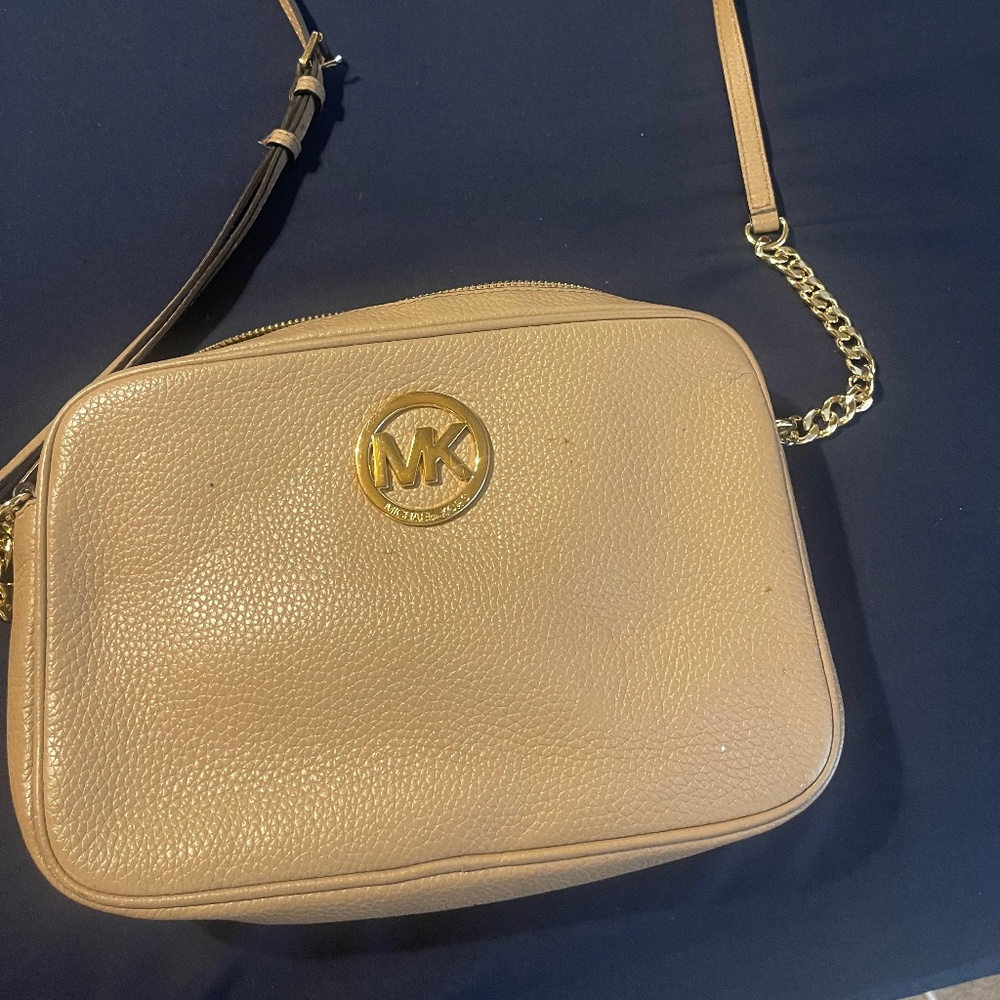 Authentic Michael Kors Crossbody